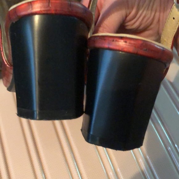 NWOB red block heel sling backs - Picture 4 of 8